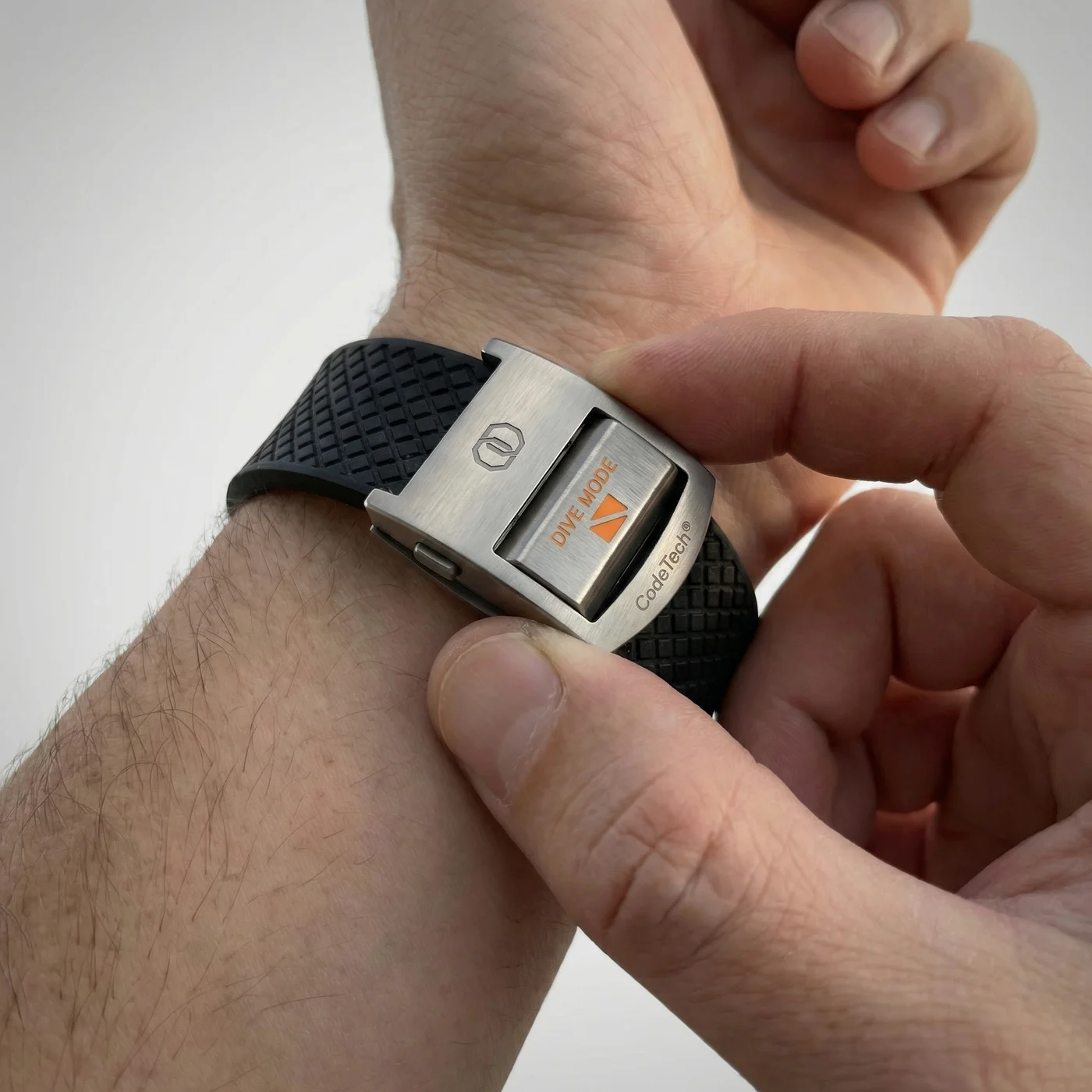 Contextualisation Fermoir CodeTech® Plongée — Packshot 7